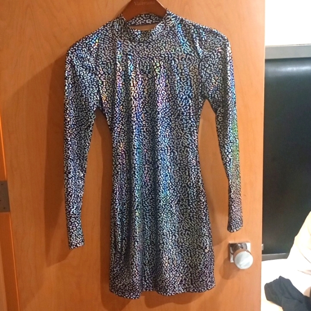 Shiny leopard print dress